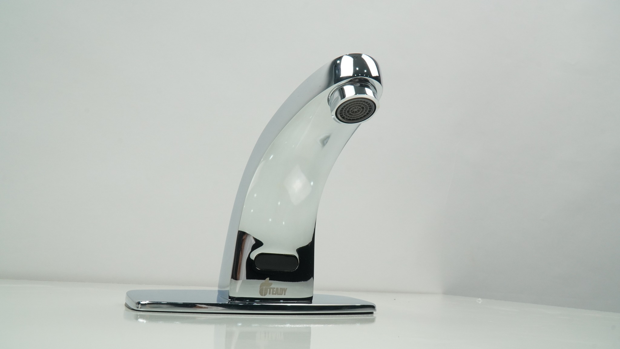 Vòi lavabo cảm biến tự động VTD-001